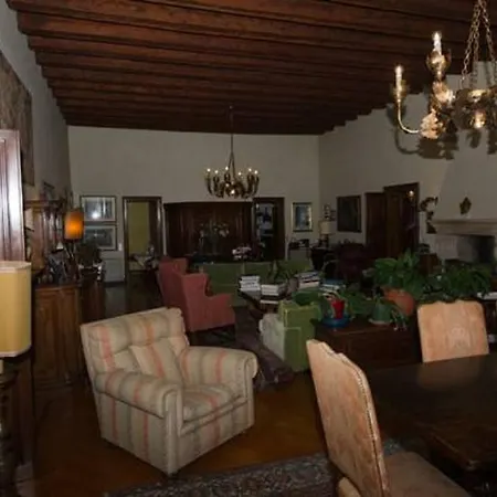 Palazzo Altinate - Note Di Piano *